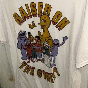 Sesame Street 'Raised On The Street' White Mens graphic T-shirt